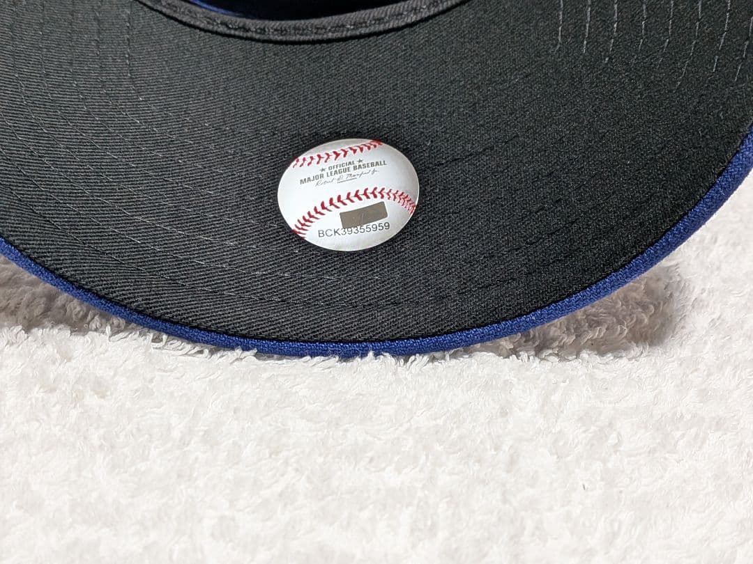 新品宅配便発送 MLBドジャース山本由伸投手サイン刺繍入りNEWERAキャップ青
