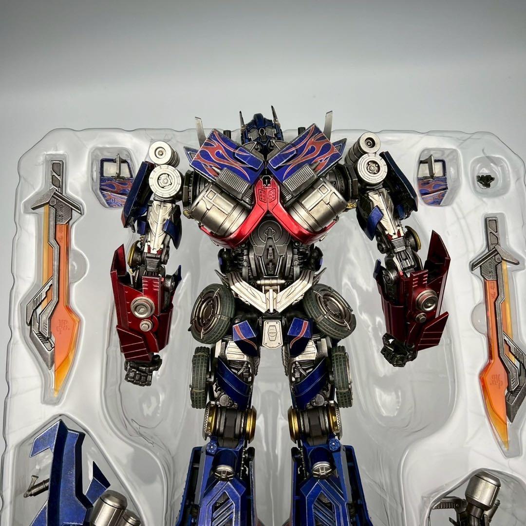 THREEZERO　トランスフォーマー　オプティマスプライム　マスターピース