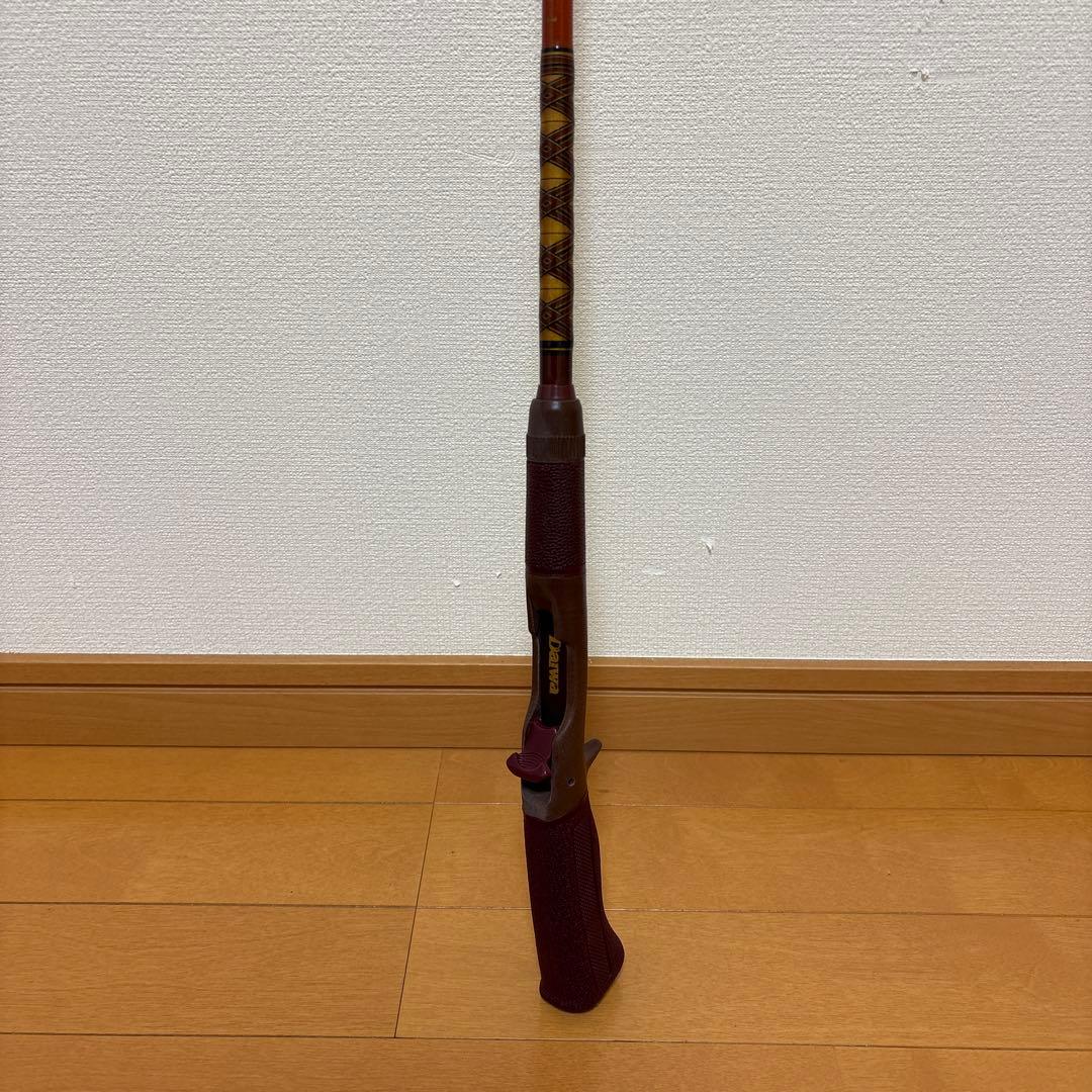 バスロッド 2ピース カーボンファイバー ダイワ