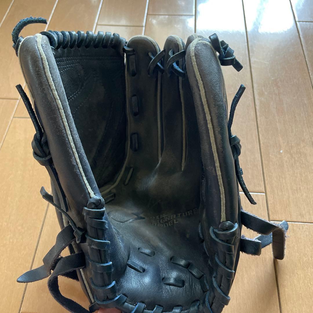 ナイキ 少年軟式グローブ ダルビッシュモデル 黒 野球