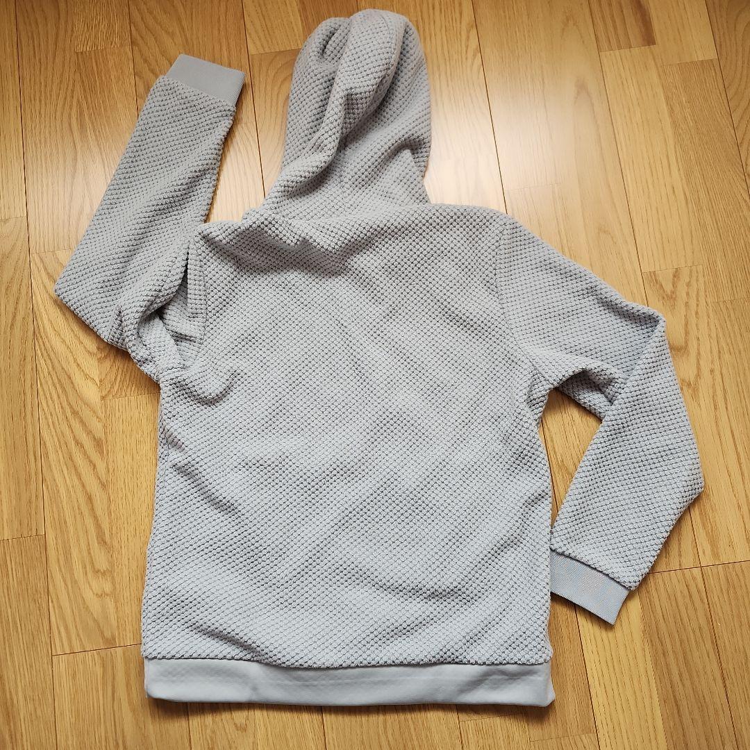 FILA フード付きウェアセット　上XL 下ᒪ