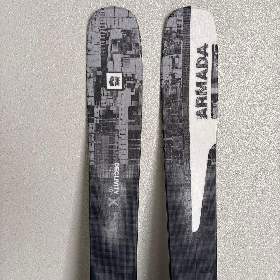 ARMADA Declivity X102スキー板 172cm