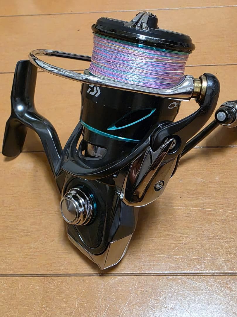 21エメラルダスAIR LT2500-XH　αスプール2個　エギ8本などセット
