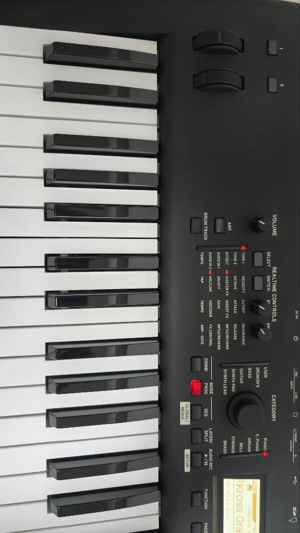 KORG KROSS 61鍵 ブラック