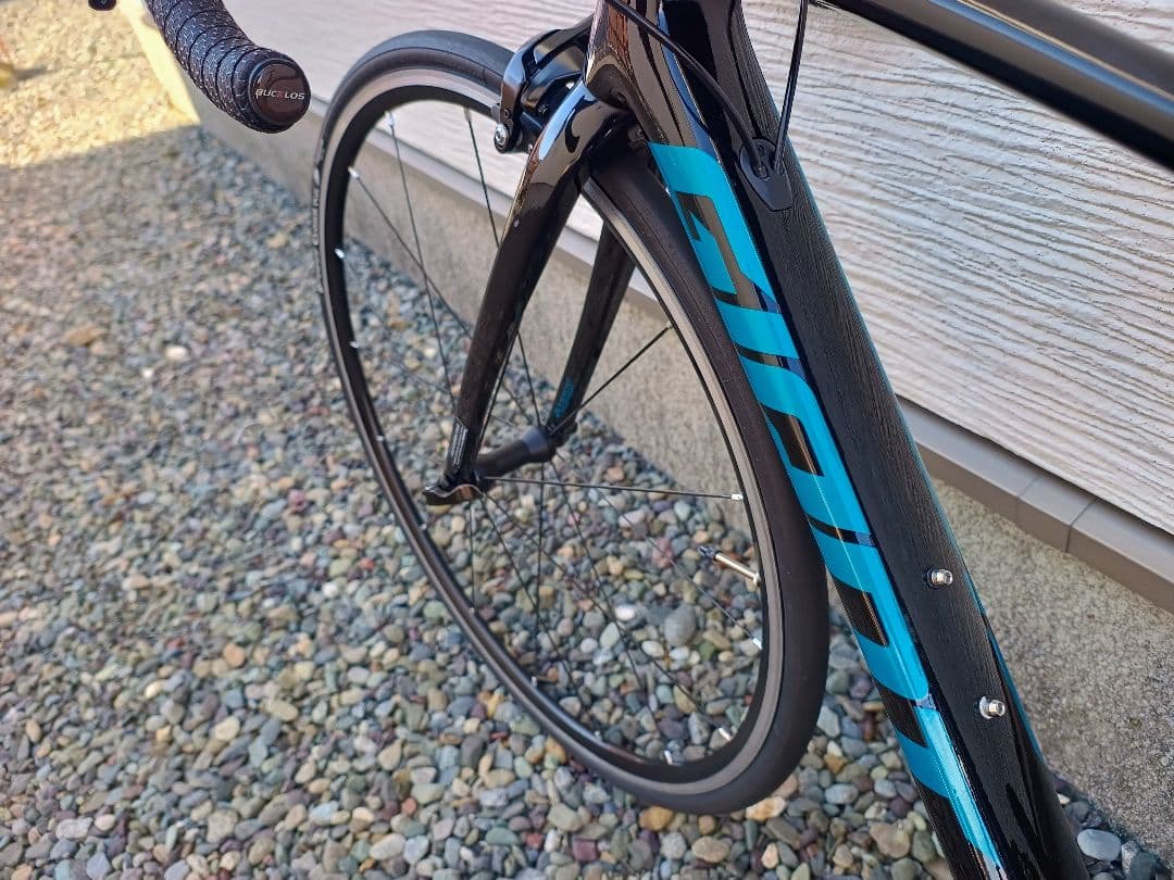 GIANT TCR ADVANCED 2 KOM リムブレーキ　XS　２０２１年