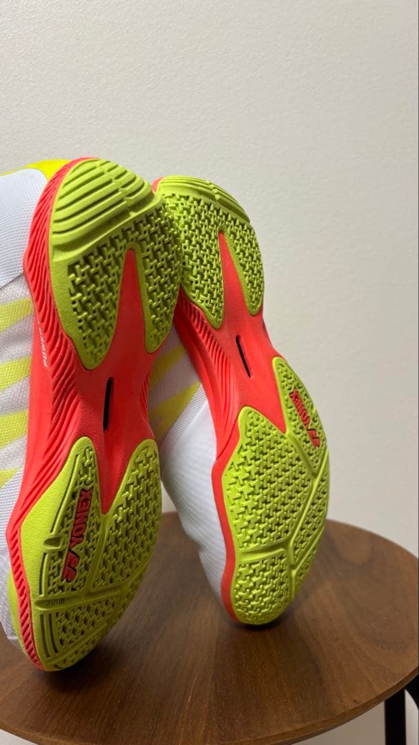 YONEX COMFORT Z -サイズ24.0-
