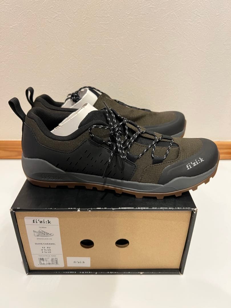 fizik TERRA ERGOLACE X2 43 ビンディングシューズ未使用