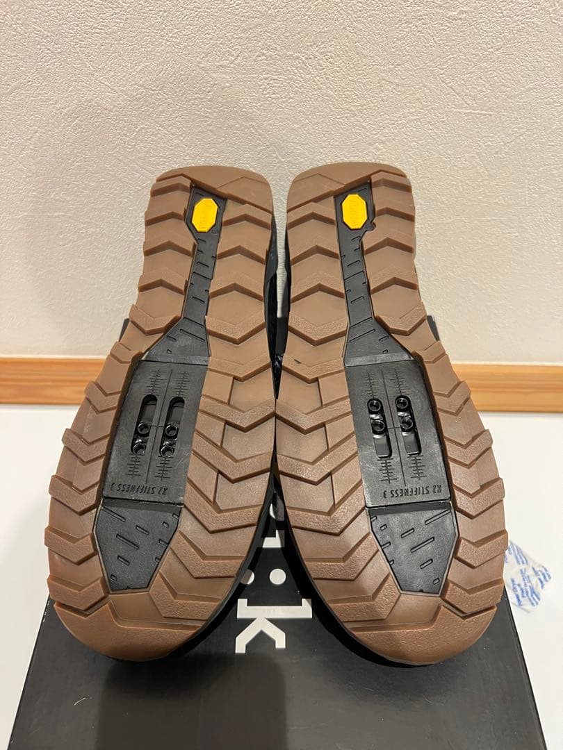 fizik TERRA ERGOLACE X2 43 ビンディングシューズ未使用