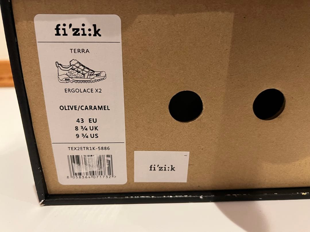 fizik TERRA ERGOLACE X2 43 ビンディングシューズ未使用