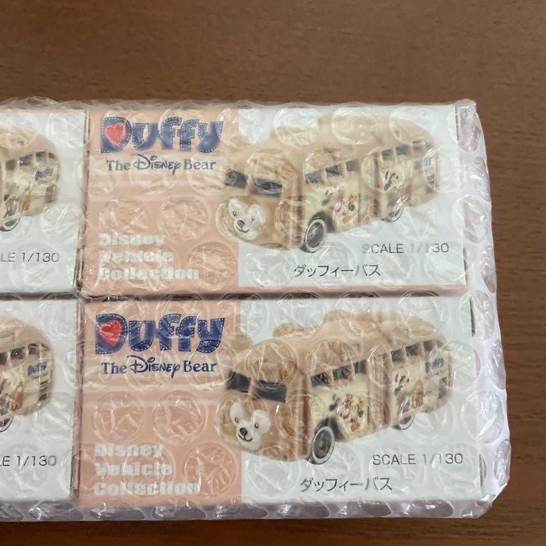 ディズニー　ダッフィーバス　トミカ　4台新品未使用