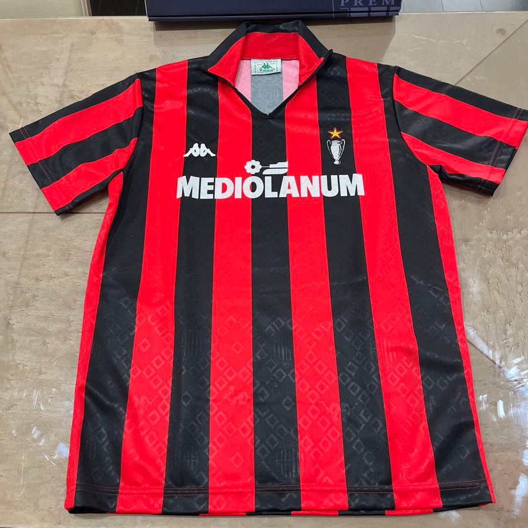 記念グッズ Marco Van Basten Signed AC Milan Uniform