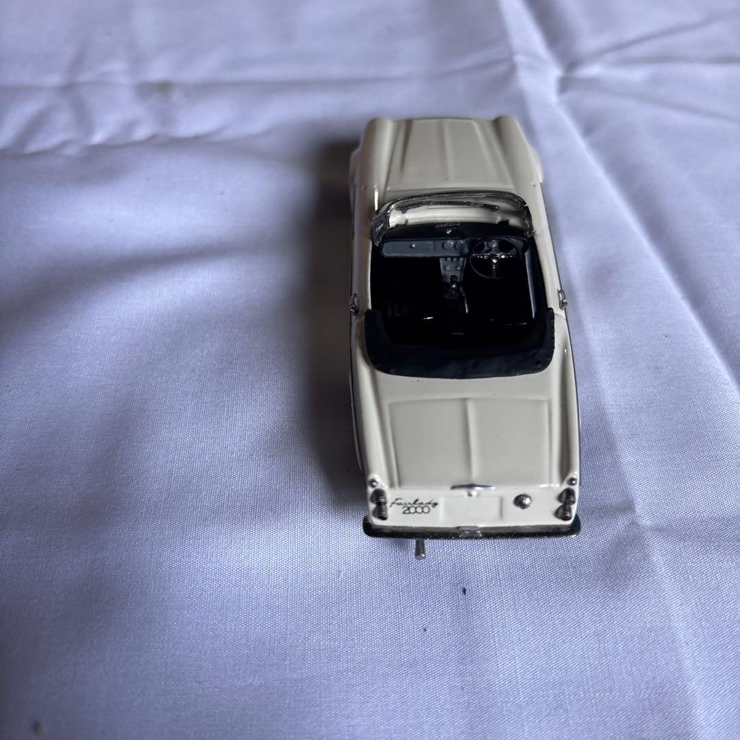 CAM 1/43 ダットサン SR311 フェアレディ 2000 ホワイト