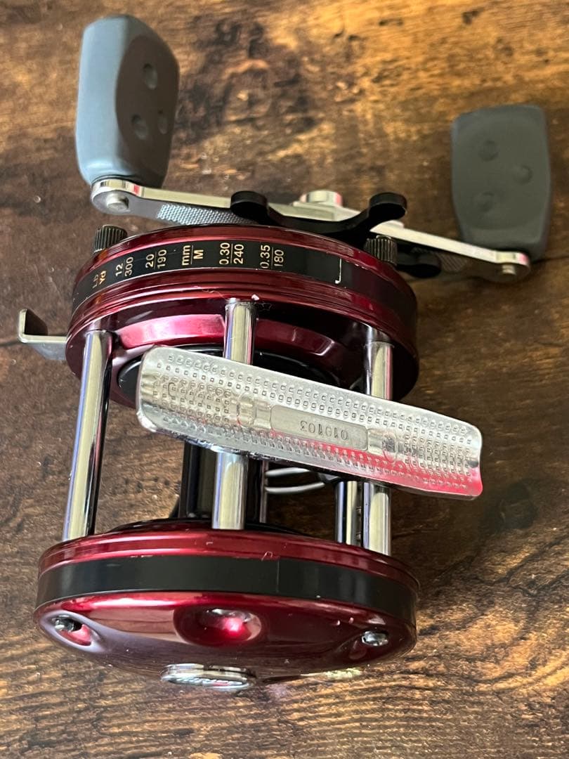 ぺ*ぺ様 ABU Garcia ambassadeur5500-C3の改造品