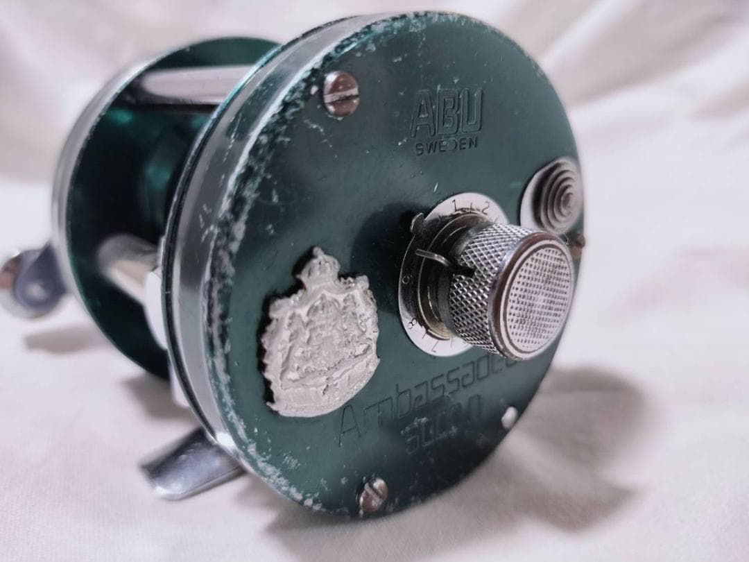 アブガルシア　アンバサダー5000D 　ビンテージ　リール abu 　グリーン