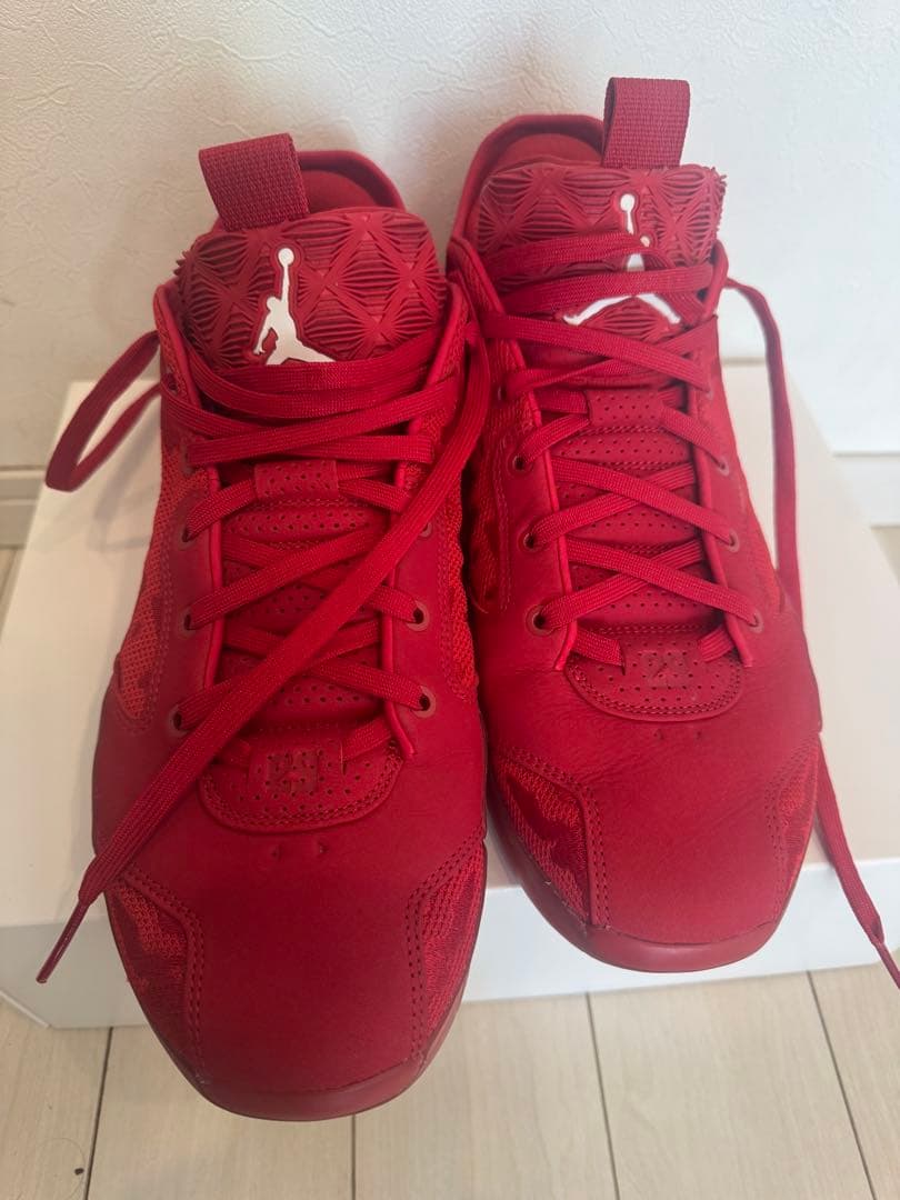 美品NIKE AIR JORDAN 39レッド 29.5㌢