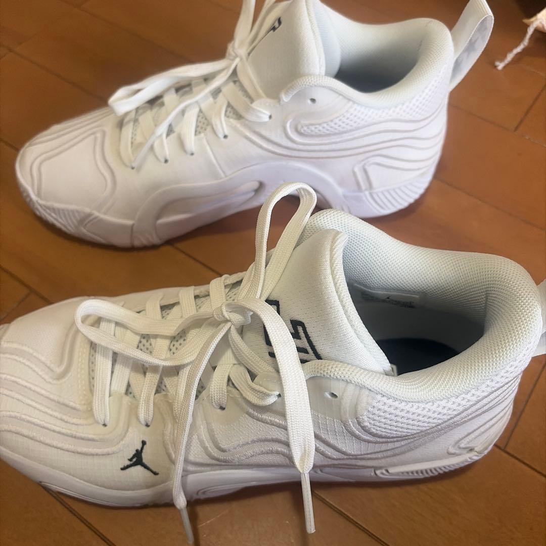 ナイキテイタム 3 PF TATUM 3 PF ホワイトバスケットボールシューズ