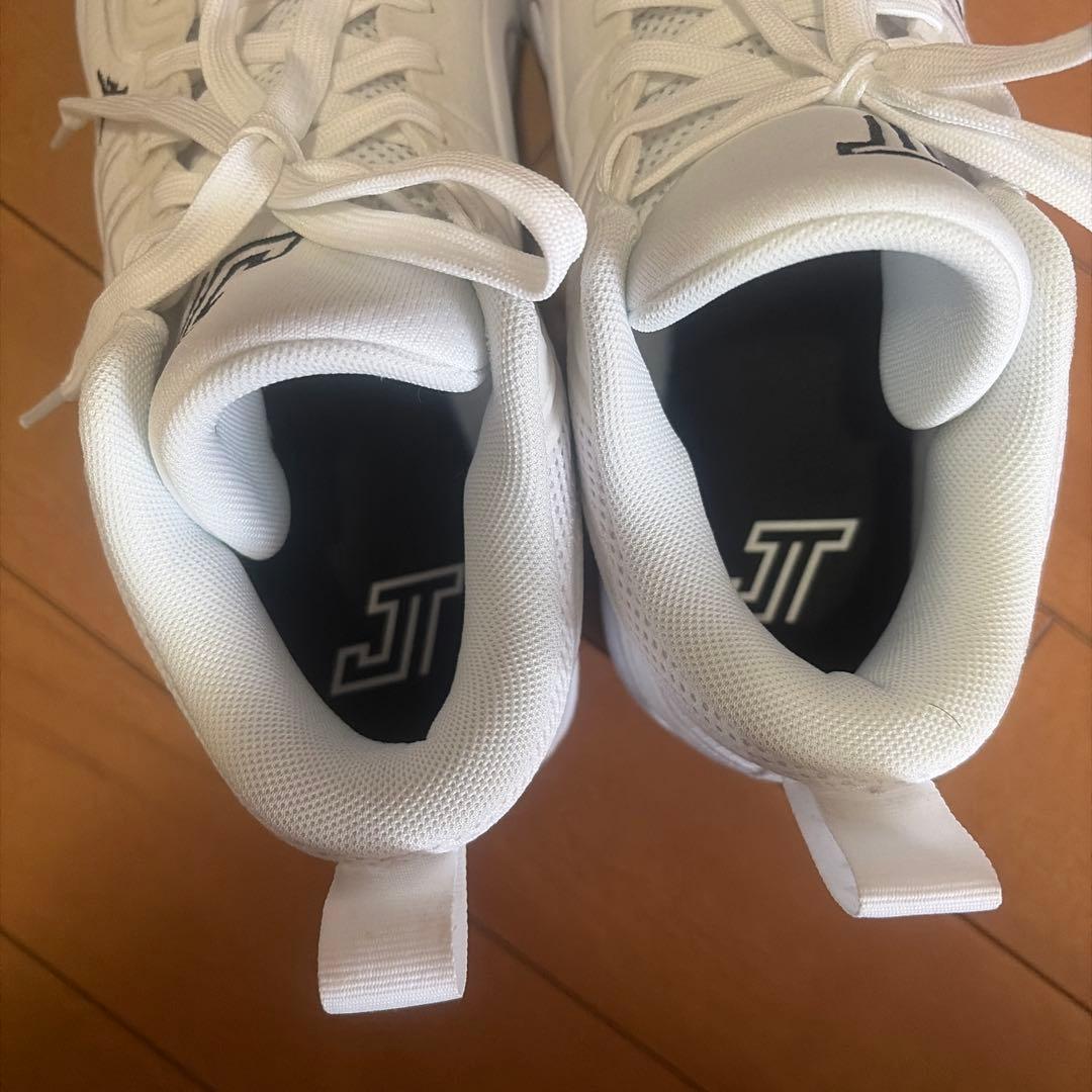 ナイキテイタム 3 PF TATUM 3 PF ホワイトバスケットボールシューズ