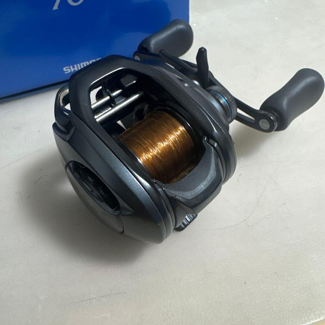 SHIMANO SLX MGL 70 ベイトリール
