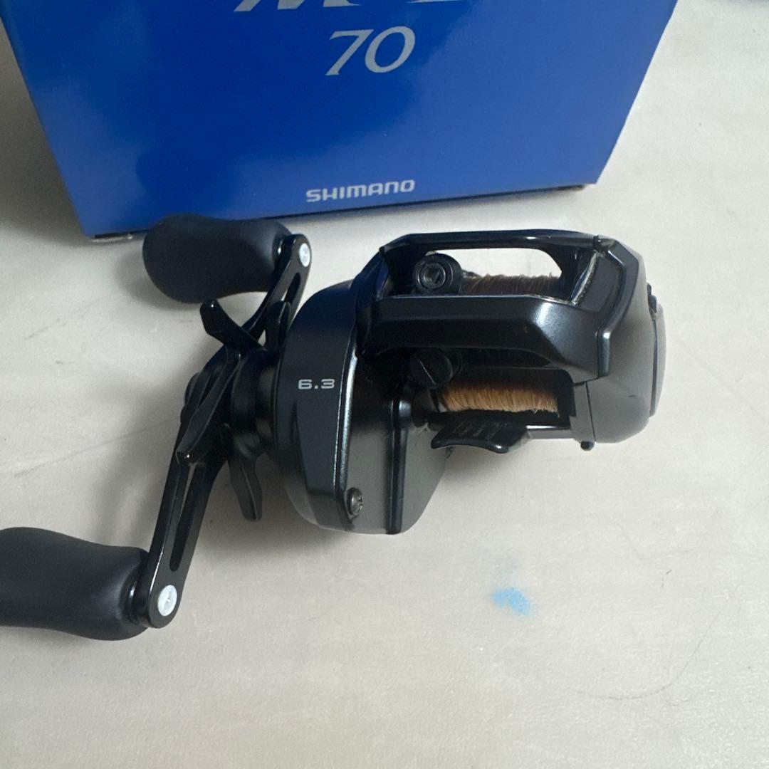 SHIMANO SLX MGL 70 ベイトリール