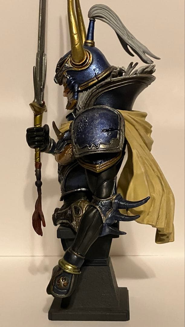 ディシディアファイナルファンタジー ウォーリアオブライト フィギュア