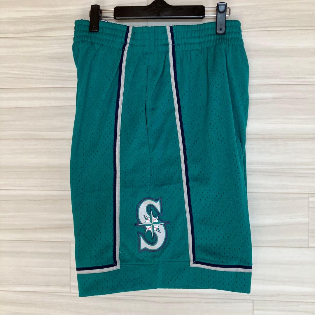【新品】メジャーリーグ　MLB シアトル・マリナーズ　ハーフパンツ　バスパン