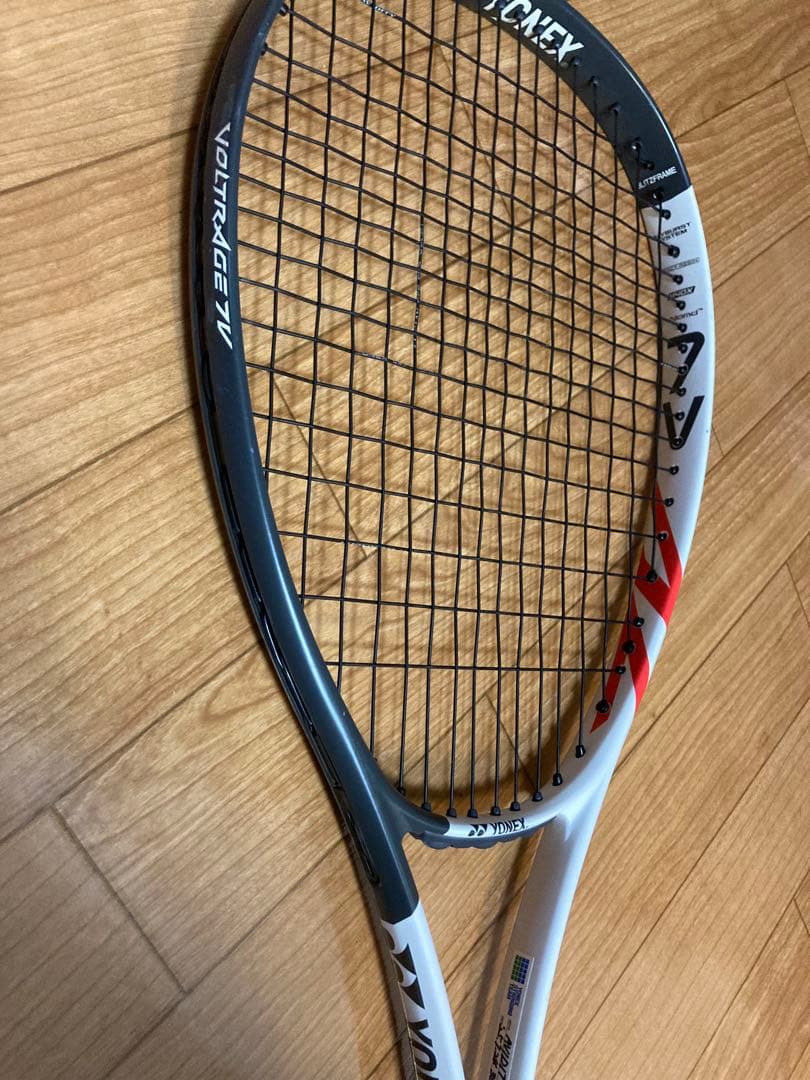 ヨネックス　ボルトレイジ7v ホワイト　SL2