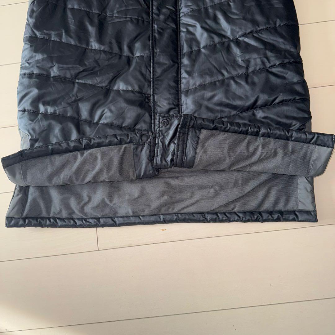最終値下げ　美品　OAKLEY ベンチコート背面刺繍ビッグサイズ　バッグロゴ　金