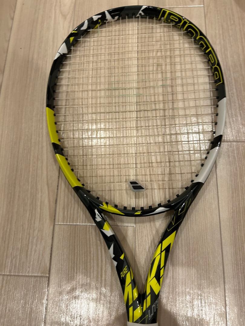 Babolat ピュアアエロ270g. G2