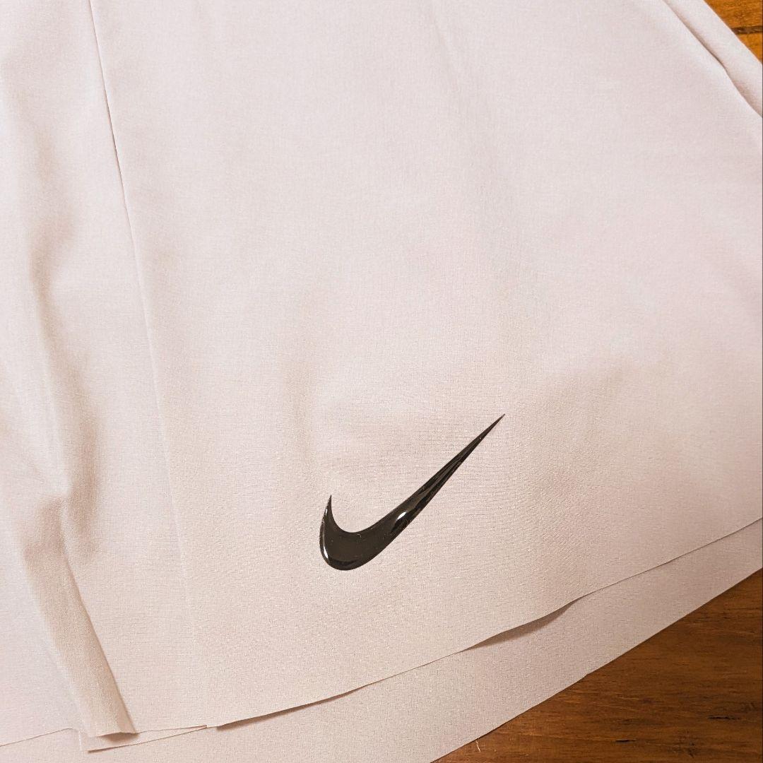 【新品】NIKE海外スコートS〜M