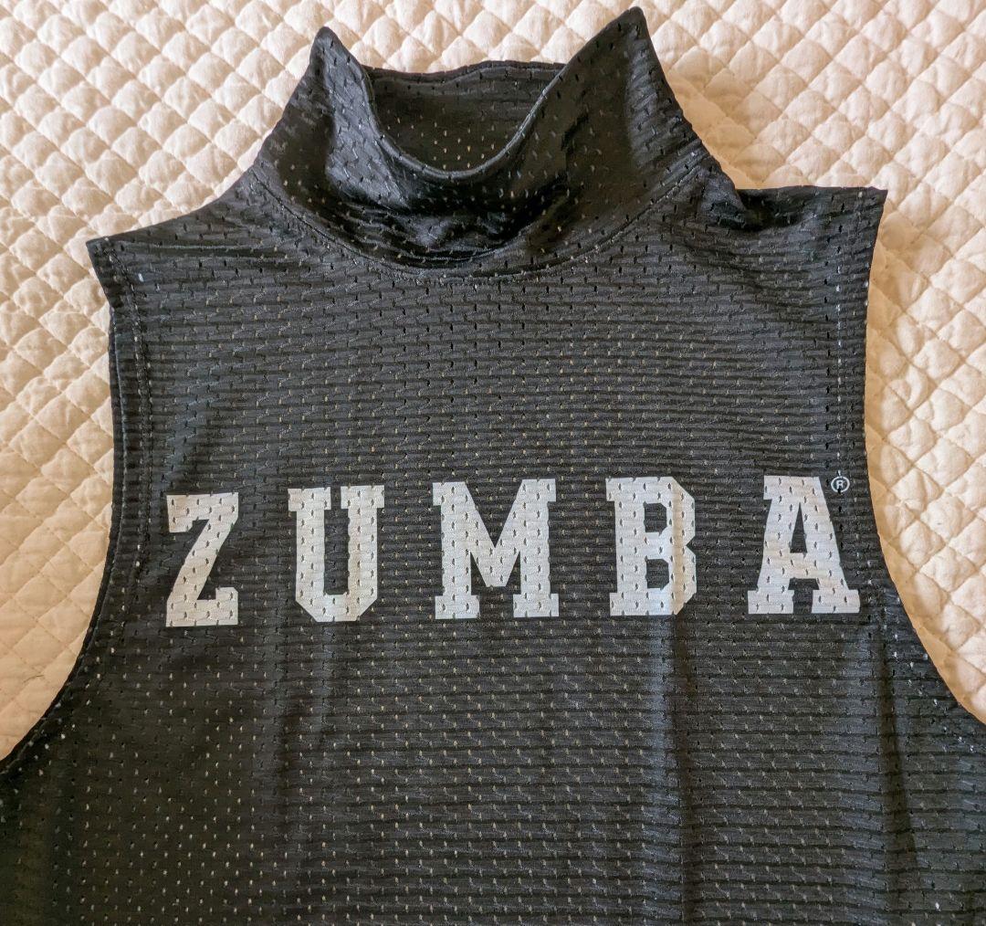 ZUMBAトップス