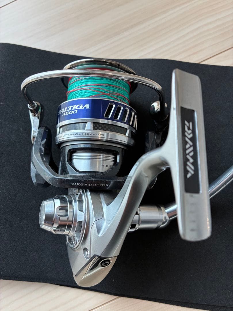 ダイワ SALTIGA 10 4500 スピニングリール