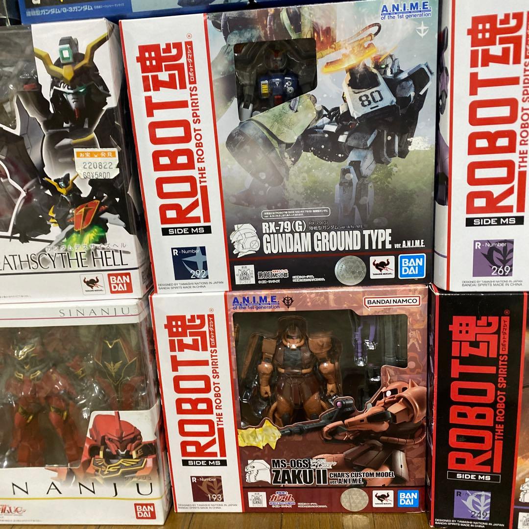 ガンダムUC ユニコーン　ガンダムW ウィング　フィギュア