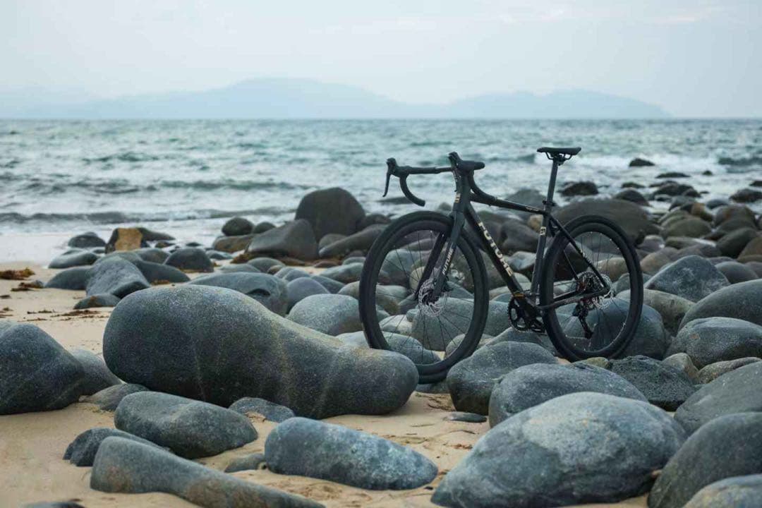 FUTUREBIKE グラベルロード