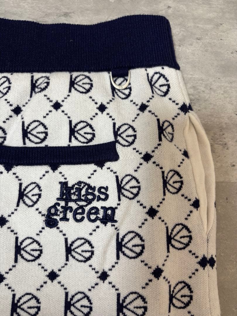 kiss on the green モノグラムニットセットアップ