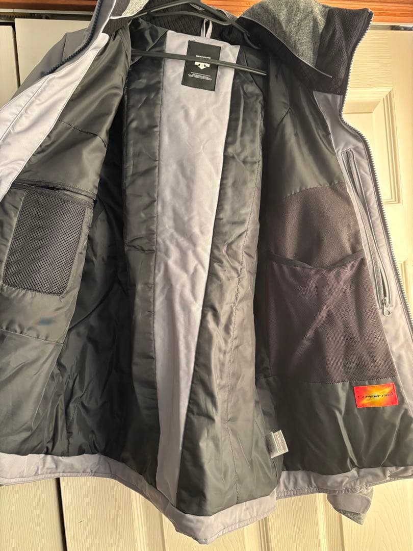 DESCENTE　デサント　ユニセックス　スキーウェア