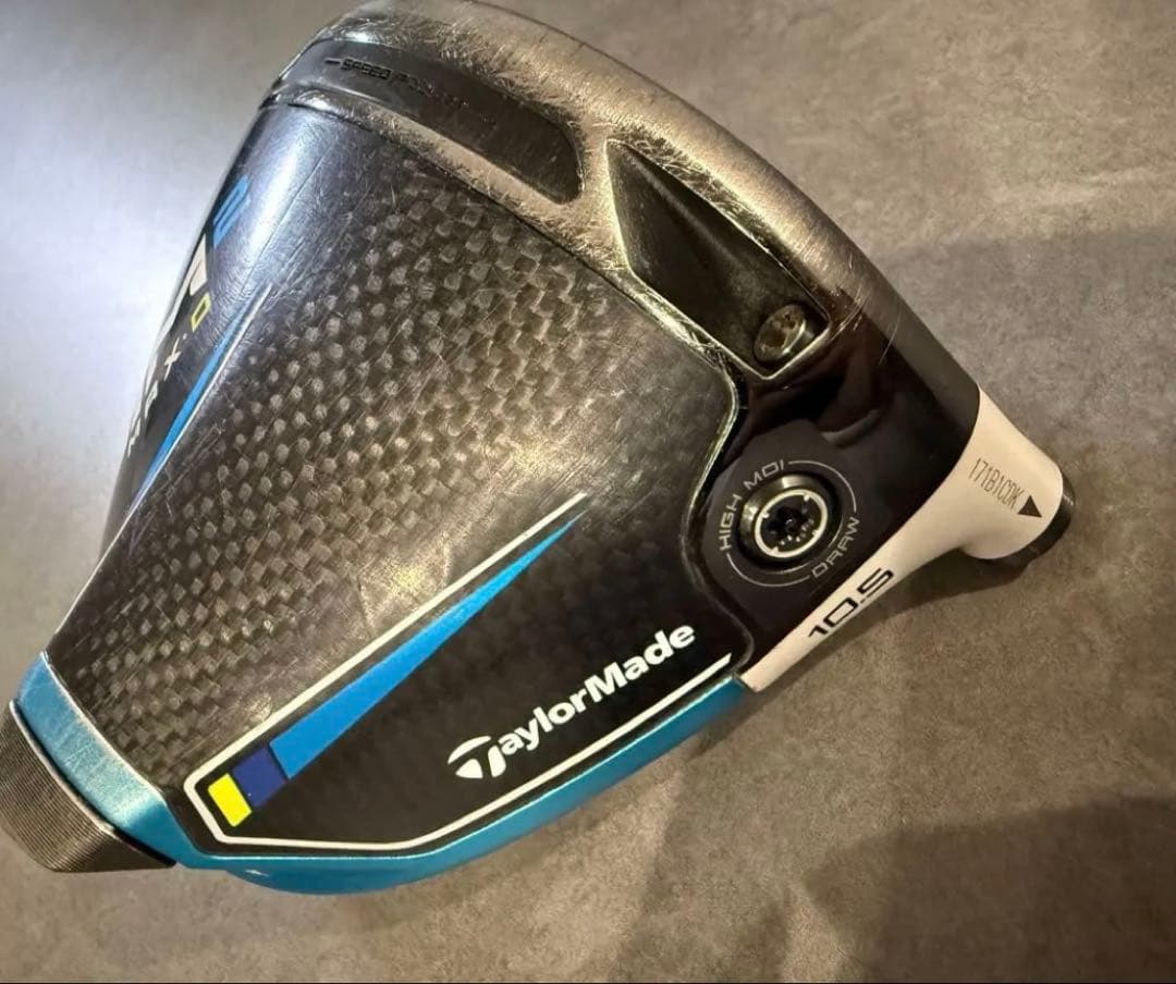 テーラーメイド　SIM2MAX-D ドライバー　10.5度　ヘッド　カバーあり