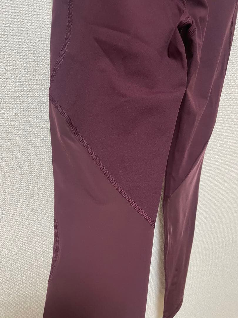 お値下げ！新品　ルルレモン wunder under