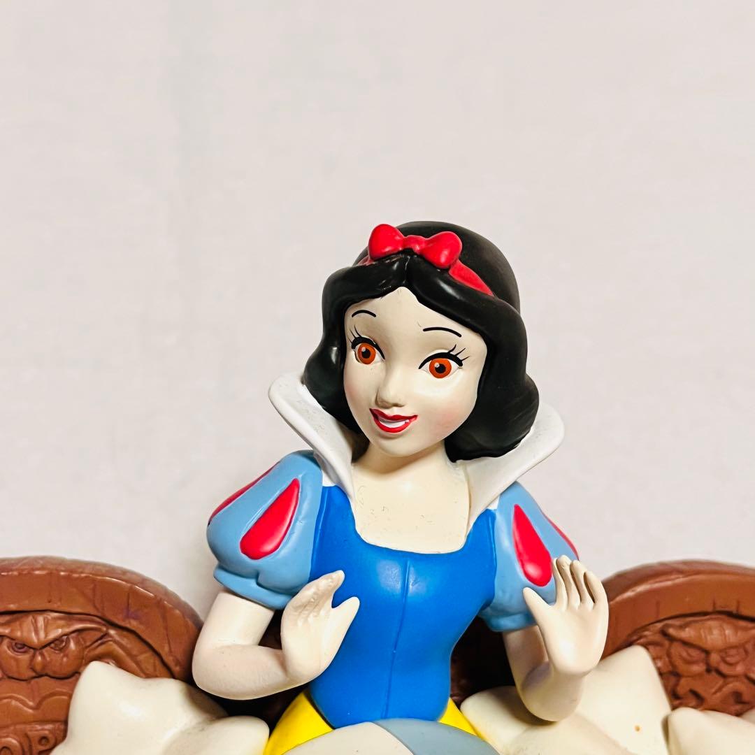 ディズニーストア　白雪姫　七人の小人　フィギュア