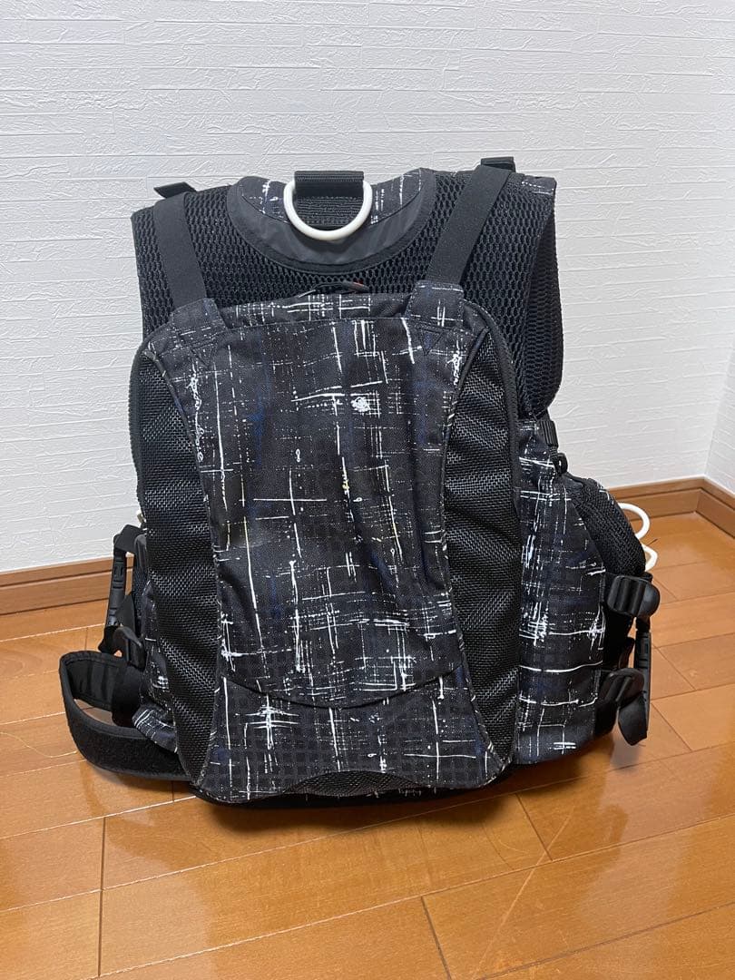 mazume マズメ レッドムーン ライフジャケット ブラックスカリ