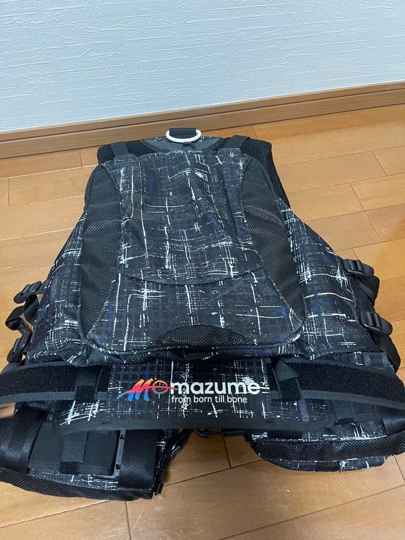 mazume マズメ レッドムーン ライフジャケット ブラックスカリ