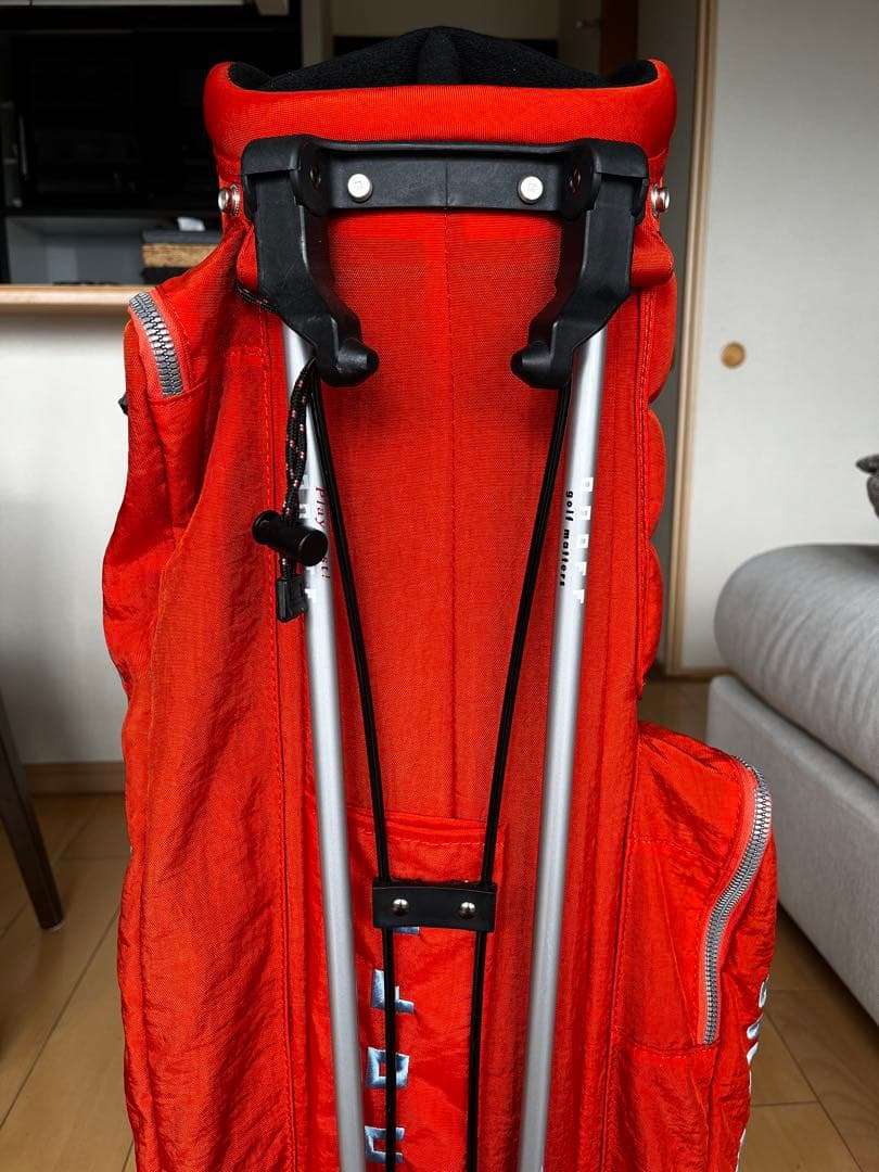 専用　大人気ONOFF オノフ スタンド型キャディバッグ 9型　軽量　オレンジ