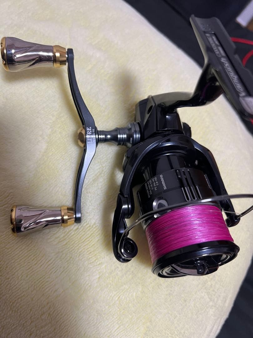 Vanquish C3000HG スピニングリール