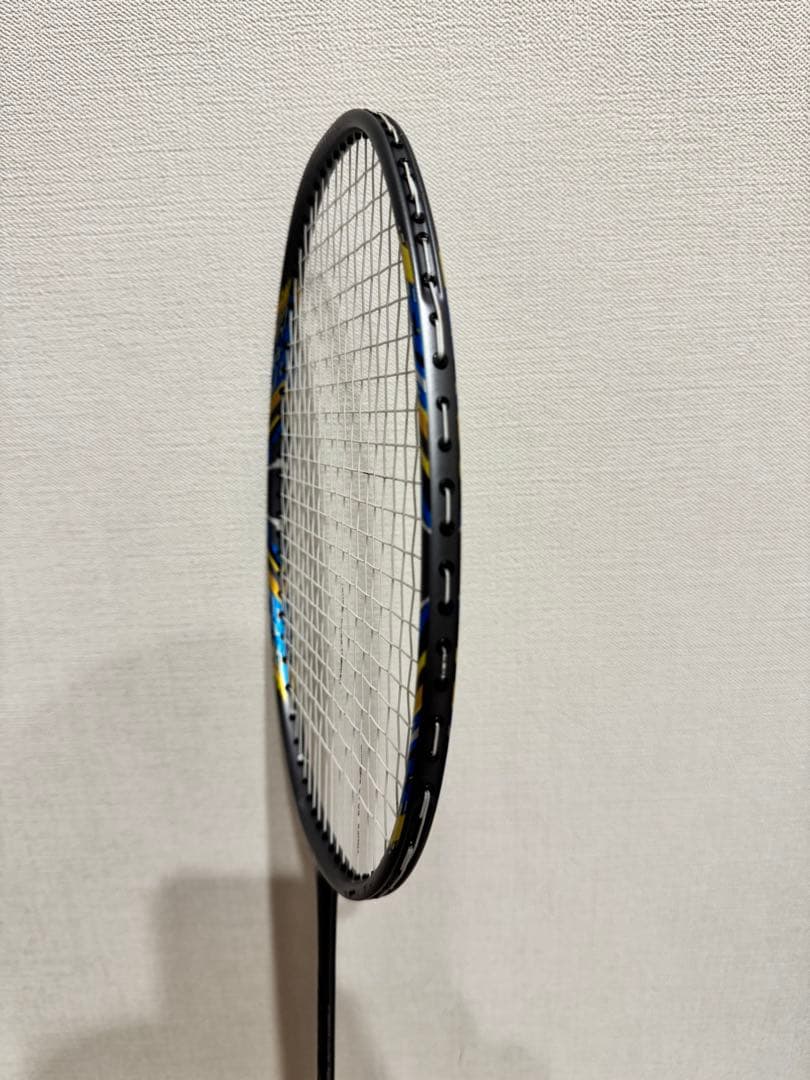 ヨネックス　アークセーバー3 バドミントンラケット