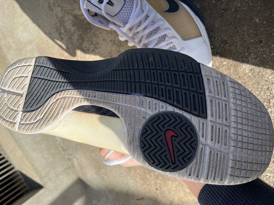 NIKE スニーカー
