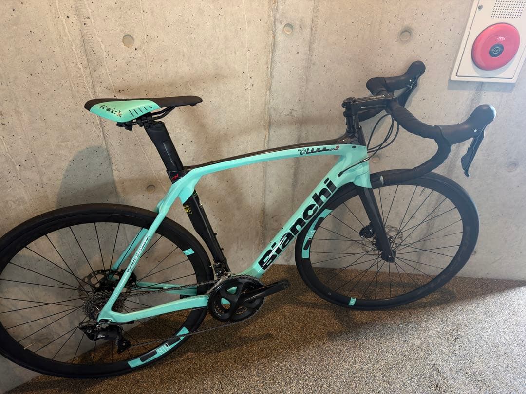 ビアンキ Bianchi Oltre XR3 DISC 55 引取り限定