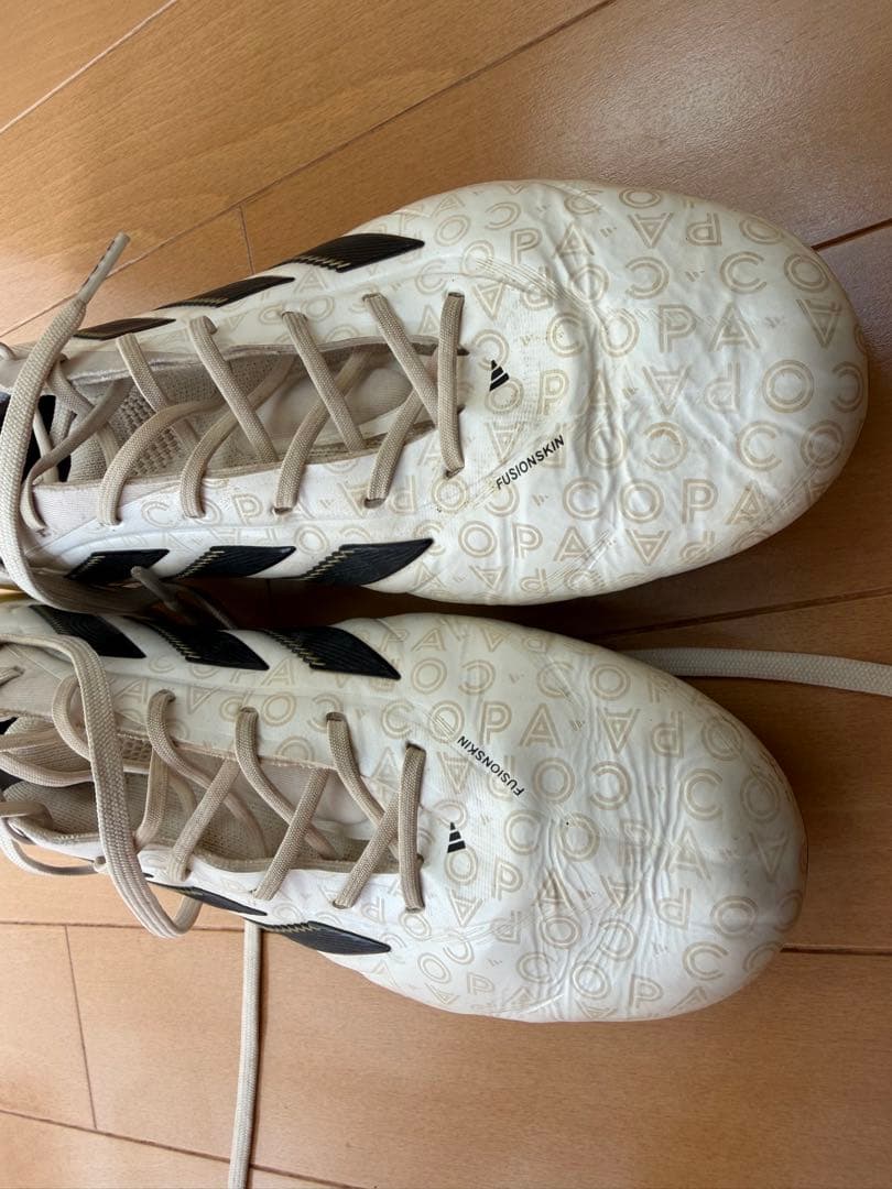 adidas Copa サッカーシューズ FG ホワイト/ブラック