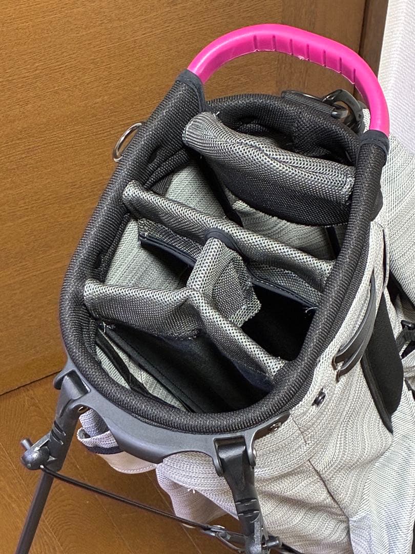 ゴルフバッグ・キャディバッグ JONES Trouper Stand Bag The Great Escape