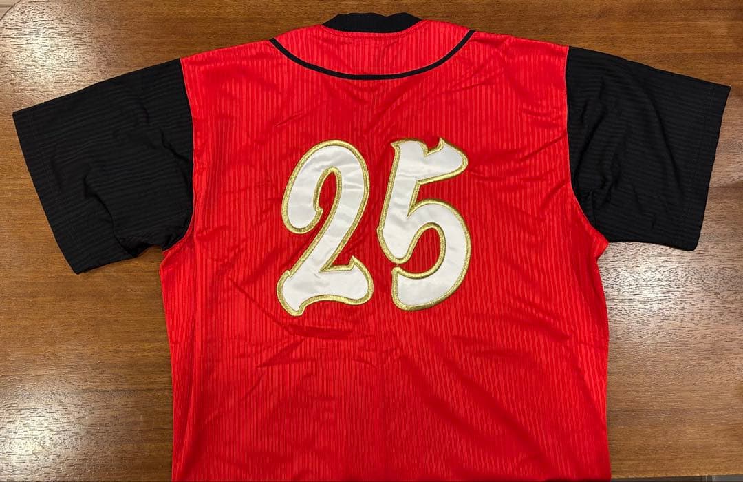 カープ 限定ユニフォーム #25 新井貴浩