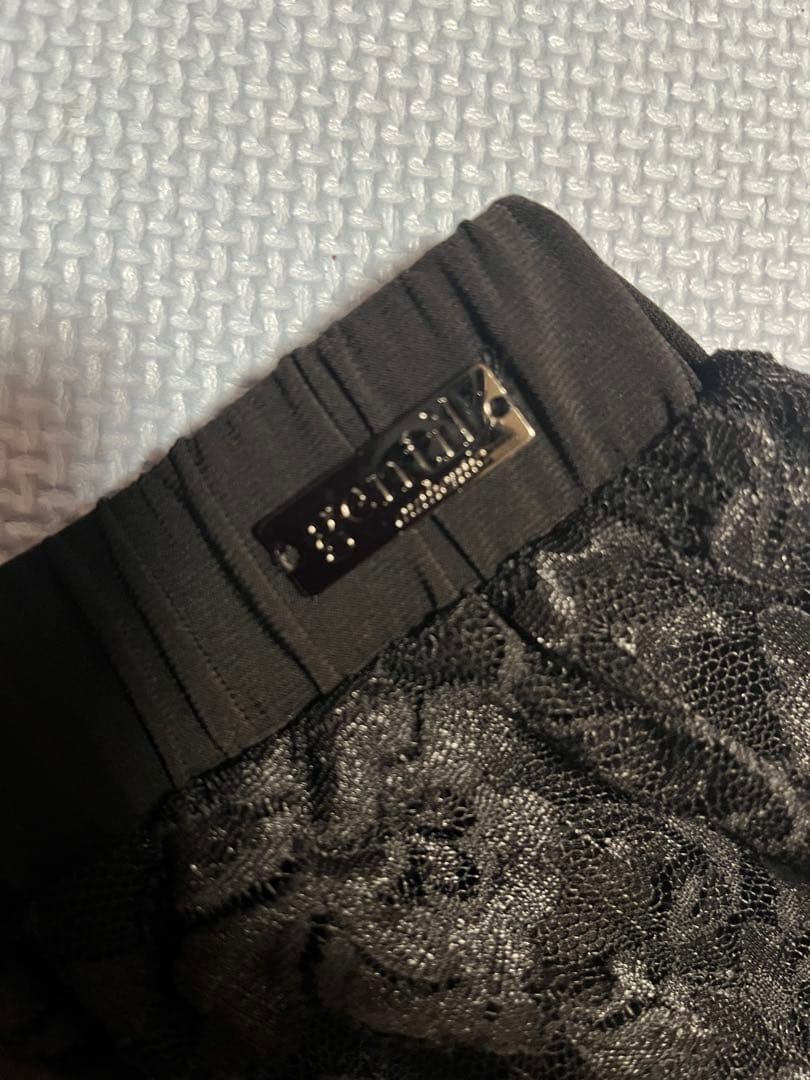 ❤️新品タグ付❤️gentilジャンティ ストレッチレースパンツ　ブラック