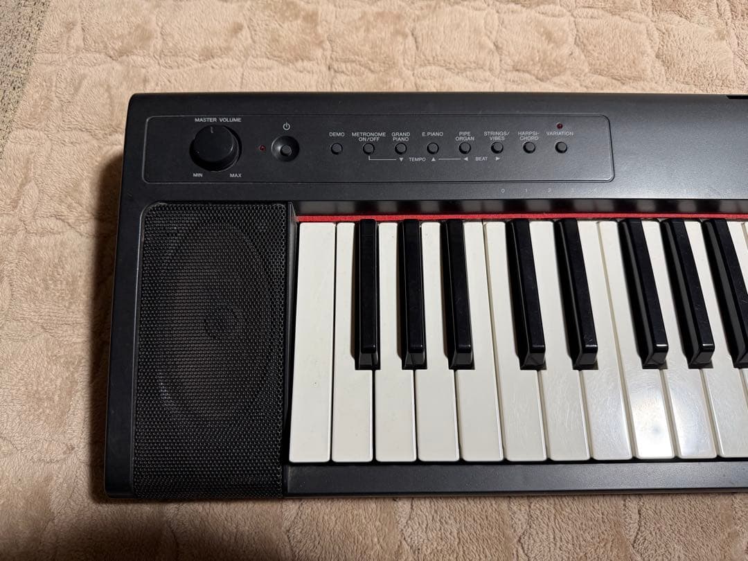 YAMAHA 電子キーボード NP-31 76鍵盤 譜面立て・AC付